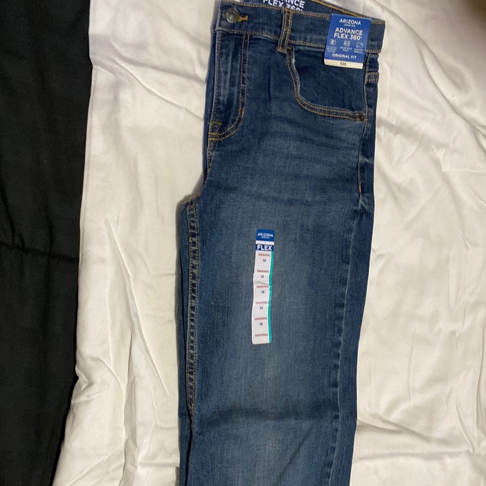 NEVER WORN- NEW - Arizona Boys Jeans Size 16 Original